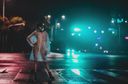 【Uncensored Photo Collection】On rainy days, the whole city becomes naked in the middle of the night.